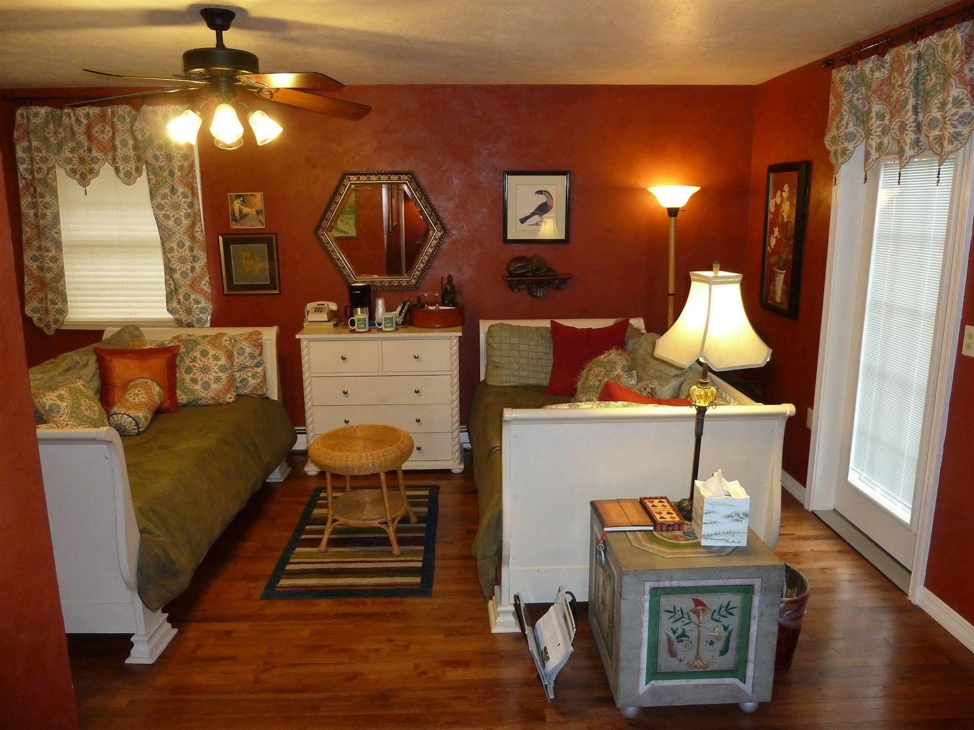 Bad Rock Bed And Breakfast Inn كولومبيا فولز المظهر الخارجي الصورة